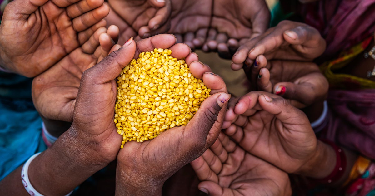アフリカはなぜ飢えるのかアフリカ問題研究会 アフリカはなぜ飢えるのか : 環境破産の原因と対策(ロイド・ティンバ
