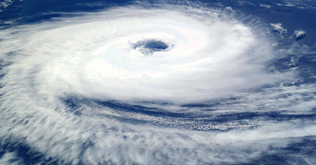 台風と地球温暖化の関係は？ 大型化や進路への影響はあるのか