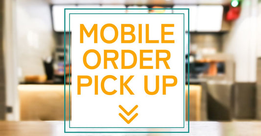 カウンターにMOBILE ORDER PICK UPの看板