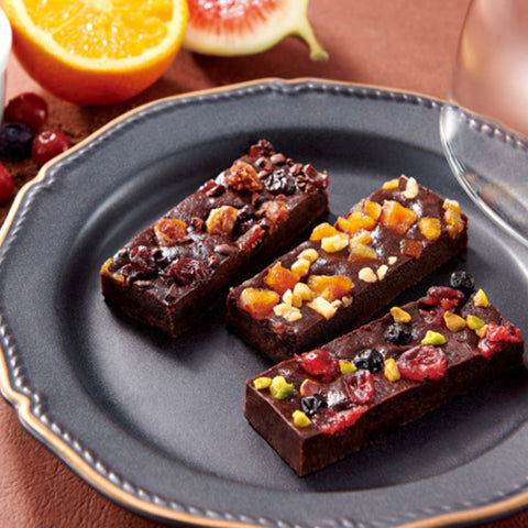 ＜濃厚ガトーショコラ＞贅沢3種のフルーツのせ【10個入×6箱】