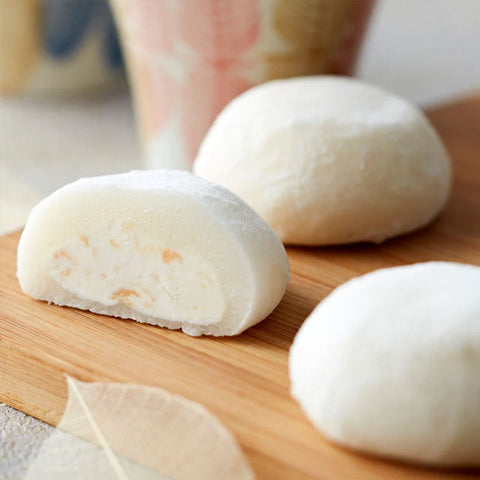 ＜老舗の傑作二品＞白桃生クリーム大福＆抹茶ワッフル【計30個】