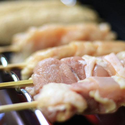 ＜旨みコクが凝縮＞青森シャモロック むね串+もも串【計30本】冷凍送料無料