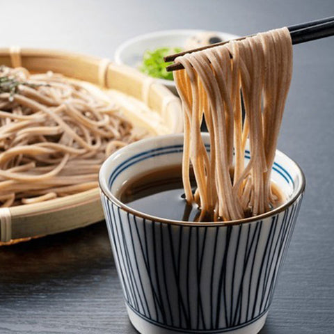 ＜かつお節専門店渾身の＞ひと味違う万能麺つゆ150ｍｌ24本セット